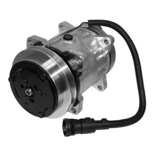 Air condition compressor with coupling