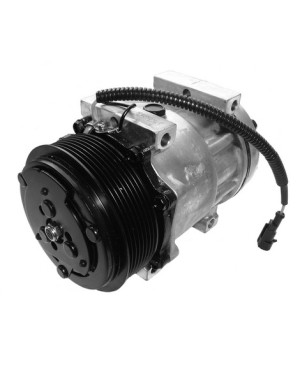 Air condition compressor with coupling