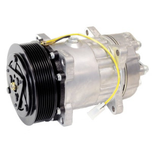 Air condition compressor with coupling